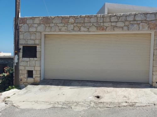 Το κτήριο όπου στεγάζεται  η βίλα