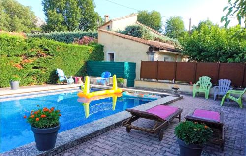 Amazing home in Robion with Outdoor swimming pool, WiFi and 1 Bedrooms