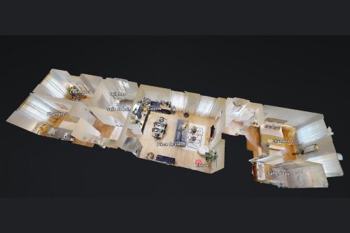 トゥールーズにあるexpat renting - Le Barcelone - Compans - Parkingの白銅造建築模型