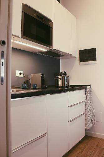 YR Apartments Città Studi - Modern Loft, 3 Min Walk to Duomo Bus photo 25
