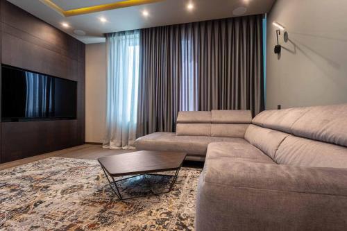 Istumisnurk majutusasutuses Luxury apartment in the superb location