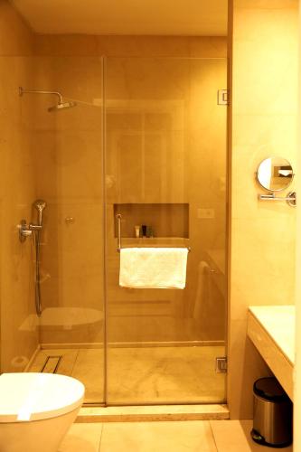 Koupelna v ubytování Bayview Hotel Beirut