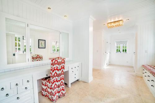Galeriebild der Unterkunft Paradise Luxury Villa with Huge Pool and Jacuzzi in Punta Cana