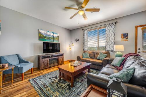 Cottage Getaway #B12 – Photos 3