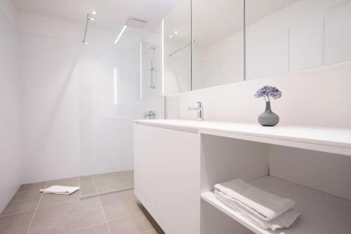 Kúpeľňa v ubytovaní Oberlaa New Apartment - 15 Min to City