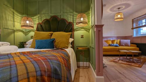 Katil atau katil-katil dalam bilik di The Seelies - Luxury Aparthotel - By The House of Danu