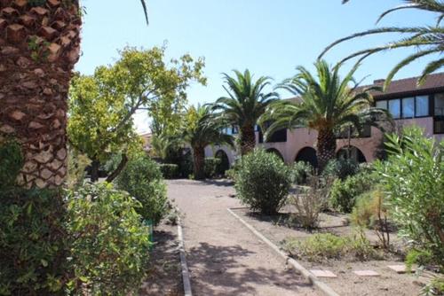 Zahrada ubytování Appartement SAINT CYPRIEN PLAGE 6 Couchages