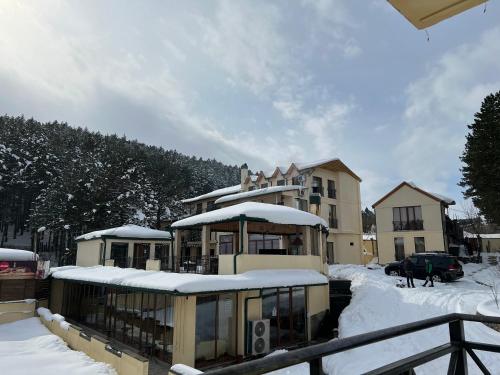 Gallery image of Hotel Surami in Surami