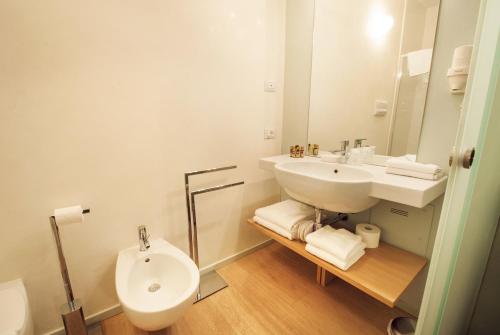 Aromi Piccolo Hotel