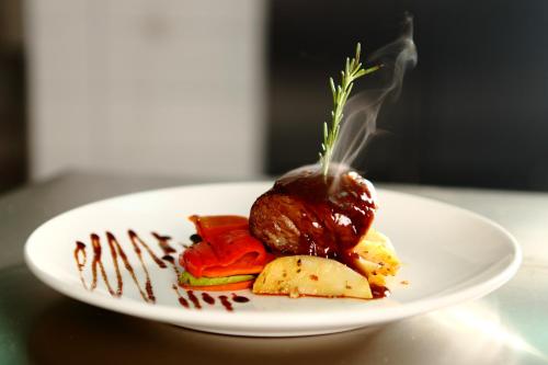 Essen im Hotel oder in der Nähe
