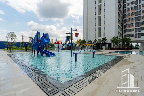 KLIA-KLIA 2, Comfy Studio, Horizon Suites Sepang-Dengkil by Flexihome-MYの敷地内または近くにあるプール