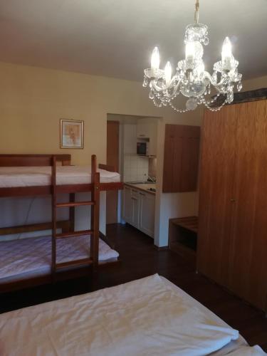 Postel nebo postele na pokoji v ubytování Apartment Christopherhof 56 Grafenwiesen