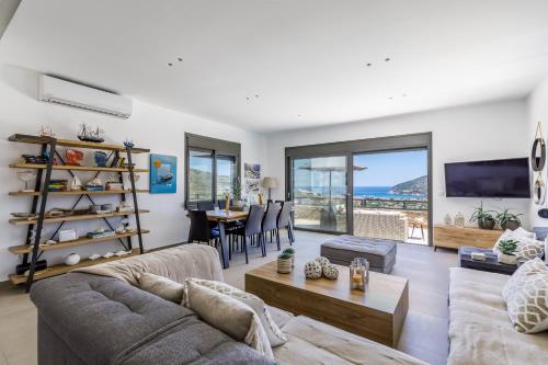 Villa Antigone Luxury Retreat