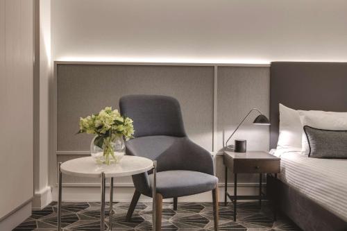 The Savoy Hotel on Little Collins Melbourne Image