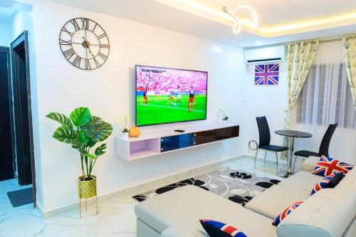 Cc & Cg Homes Cozy 2 Beds Apart-24Hrs Power WIFI Security