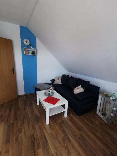Posezení v ubytování 2,5 Zimmer Wohnung Hennef Nähe Siebengebirge