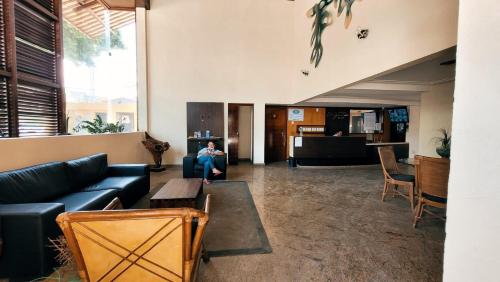 Ruang duduk di DELUX BEIRA-MAR NATAL Flat