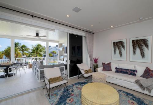 The Maison Unit 203 – Photos 3
