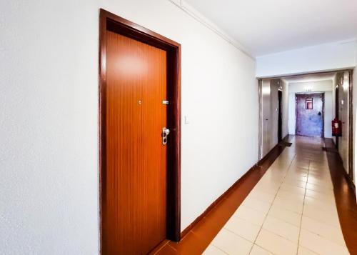 FLH Portimão Modest Flat with Balcony