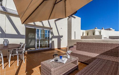 A balcony or terrace at Gorgeous Apartment In Benalmádena