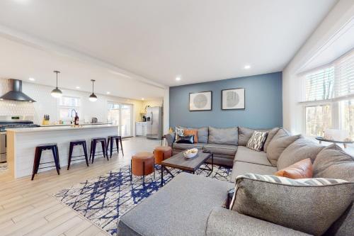1038 Cricket Lane – Photos 4