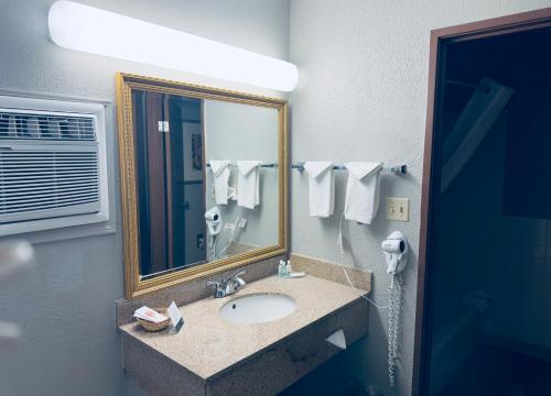 Koupelna v ubytování Quality Inn Durango