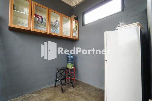 Fotografie z fotogalerie ubytování Tomang Gelong Guest House Syariah Mitra RedDoorz v destinaci Jakarta