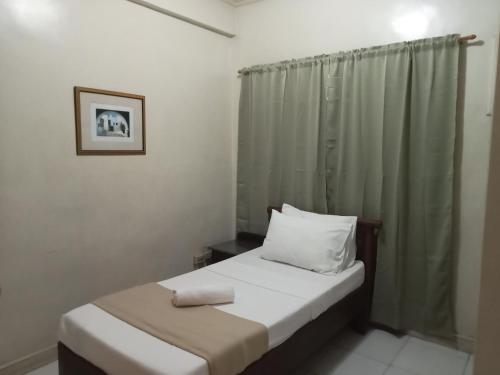 RedDoorz at Casa Marabella Villamonte Bacolod City