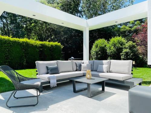 Gallery image of New luxury dunevilla at beach with hot tub Ouddorp in Ouddorp