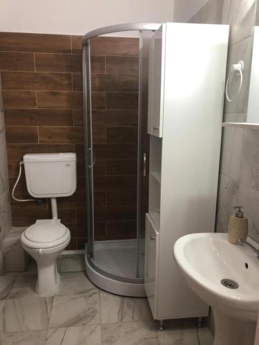 Kamar mandi di David&Rebeca