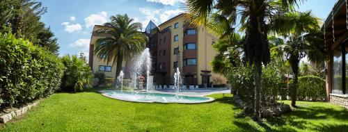 Bazén v ubytování Hotel Lemi nebo v jeho okolí