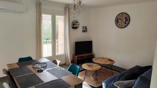 T3 45M2, Cap d'Adge,Secteur Falaise,4-6 pers, Clim, Fibre - WIFI, 100m plage