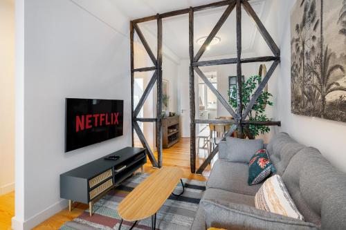 WHome Riverside View 2-Bed for Remote Workers & Digital Nomads