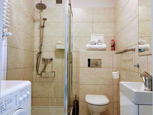 Kúpeľňa v ubytovaní Elegant Apartment - City Center, near Old Town