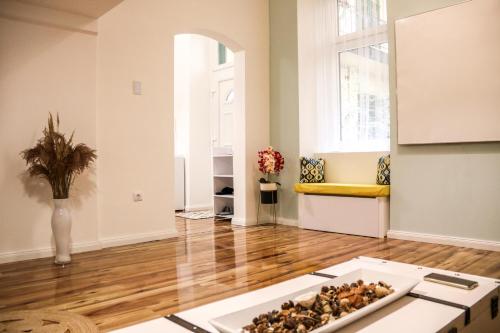 Budapest Avenue Apartment 1067 Budapest, 4 Szobi utca kép - 3