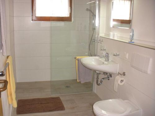 Ferienwohnung Himmelsbachにあるバスルーム