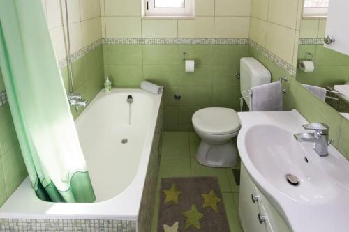 Koupelna v ubytování Apartman Toni, Gata