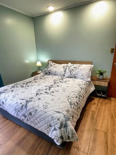 Una cama o camas en una habitación de Nido del Arrayán