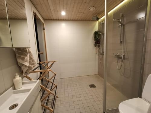 Koupelna v ubytování Villa Rovaniemi
