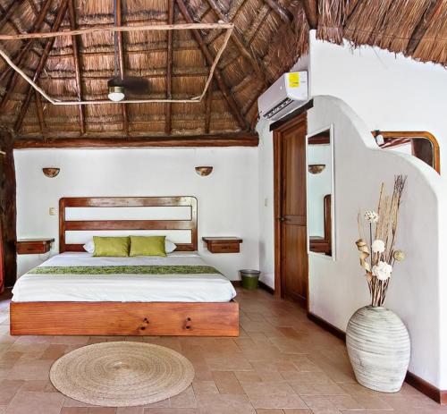Cama o camas de una habitación en Jungle House - Spectacular house with private pool and nature