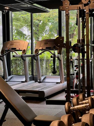 Gimnasio o instalaciones de fitness de BLESSED Hotel