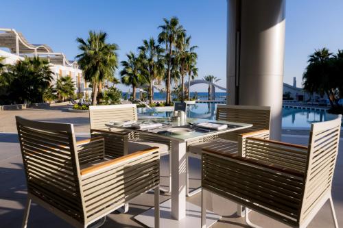 Naturlandskabet i nærheden af resortet