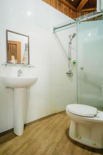 Ένα μπάνιο στο de Bintan Villa