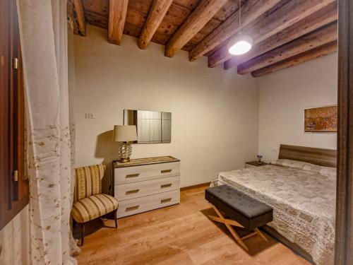 A bed or beds in a room at San Marco Central Flat
