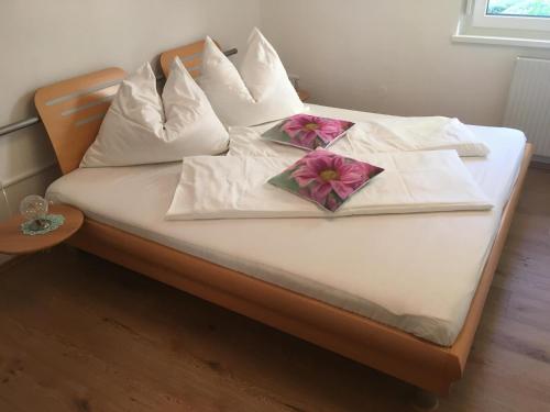 Posteľ alebo postele v izbe v ubytovaní Ferienwohnung Kohlweis