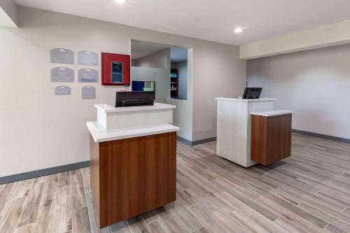 Microtel Inn & Suites by Wyndham Sunbury - Columbus North, Sunbury –  Updated 2023 Prices