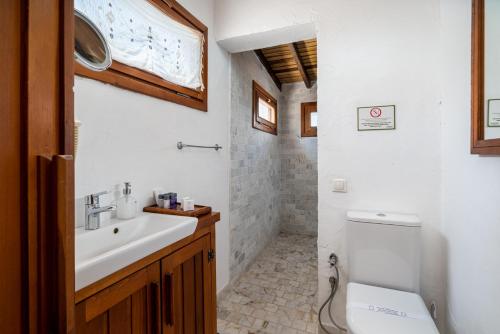 Ένα μπάνιο στο Ephesus Lodge
