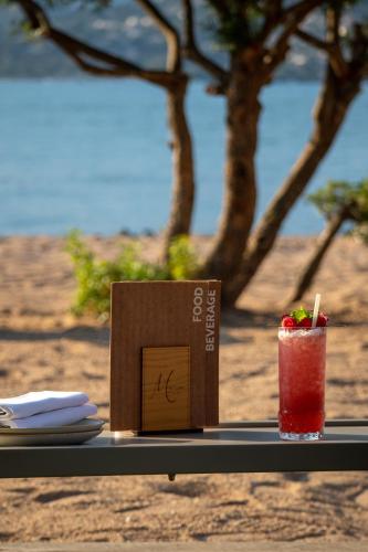 Gallery image of Hotel Restaurant Mariosa in Porto-Vecchio