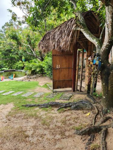 Jardín al aire libre en Hostal Dos Quebradas