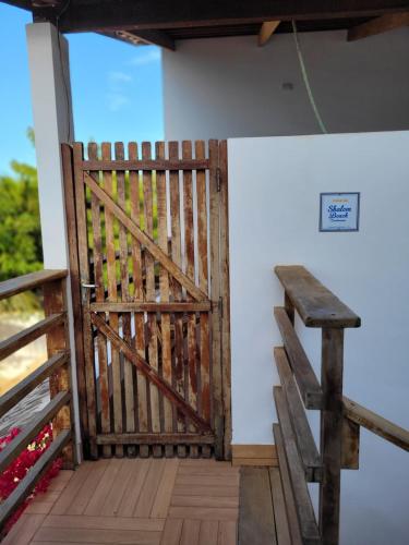 Balkoni atau teres di Condomínio Shalom Beach